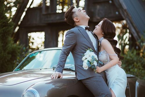 Nam ca sĩ Việt 'tiên tri' trúng phóc tên vợ tương lai từ hơn 10 năm trước?