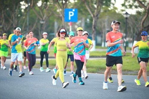Truyền cảm hứng đi bộ cho cộng đồng