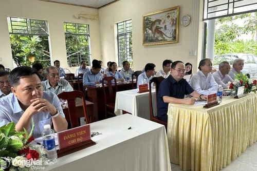 Bám sát thực tiễn, hướng mạnh về cơ sở
