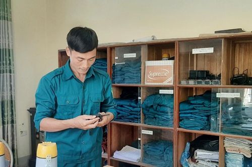 Chỉ huy trưởng quân sự tích cực học và làm theo Bác