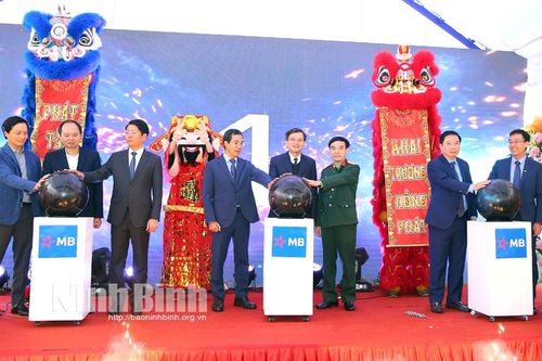 Ngân hàng Thương mại cổ phần Quân đội - chi nhánh Ninh Bình khai trương trụ sở mới