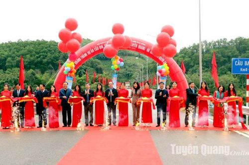 Khánh thành cầu Bạch Xa huyện Hàm Yên