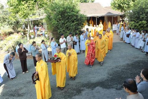 Đắk Nông: Chùa Liên Hoa trang nghiêm tổ chức lễ an vị Phật và đặt đá xây dựng Tổ đường