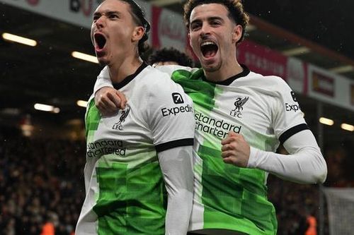 Liverpool khẳng định sức mạnh bằng chiến thắng đậm trước Bournemouth