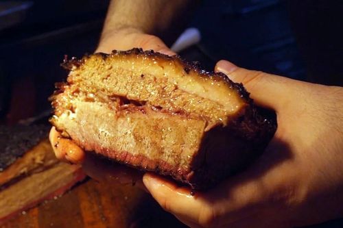 Món ức bò ở nhà hàng BBQ lẩn khuất bất ngờ gây sốt
