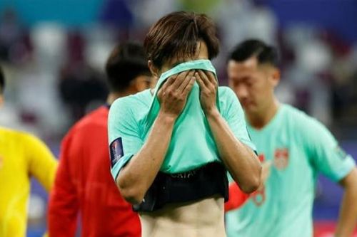 Trung Quốc chính thức bị loại với thành tích tệ nhất trong lịch sử tham dự Asian Cup