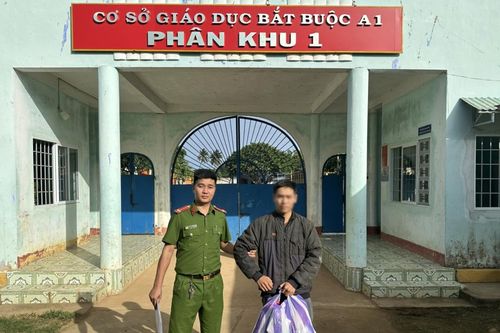 Buộc 'sửa' cái thói!
