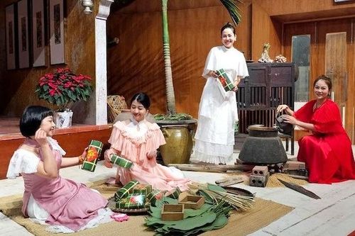 Trưng bày tái hiện không gian Tết xưa tại thành phố Hạ Long