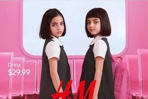 Quảng cáo của H&M bị tố tình dục hóa trẻ em