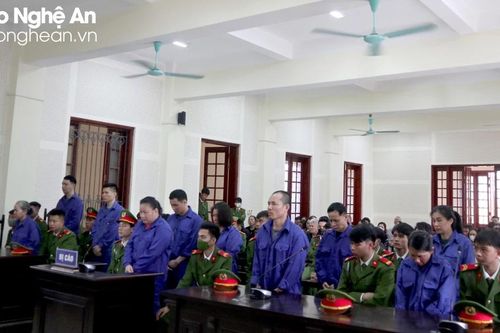 Tuyên 9 án tử trong đường dây ma túy do 'nữ quái' U60 cầm đầu