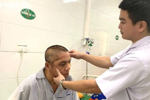 Bệnh viện Đa khoa thành phố Vinh 'hồi sinh' thành công bệnh nhân hôn mê do chấn thương sọ não