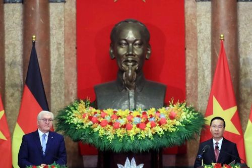 Chủ tịch nước Võ Văn Thưởng và Tổng thống Đức Steinmeier gặp gỡ báo chí
