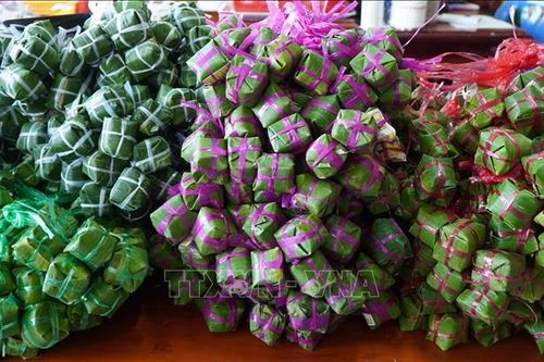 Tiêu thụ nem Lai Vung tăng từ 2 - 3 lần ngày cận Tết