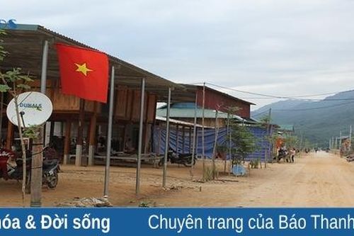 Tết ấm bản Tang