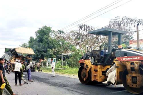 Gia Lai bảo đảm hạ tầng giao thông phục vụ người dân đi lại dịp Tết