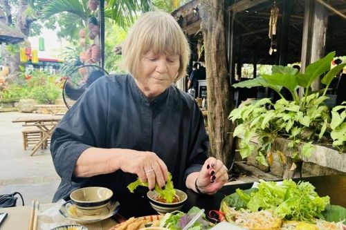 Có một người yêu Nha Trang đến thế!