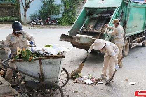 Chỉnh trang đô thị sạch đẹp để vui xuân, đón tết