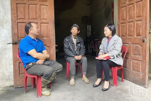 Giúp dân no ngày giáp hạt