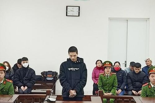 Mua bán pháo nổ, nam sinh viên lĩnh 12 tháng tù giam