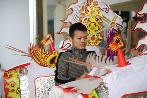 Thủ phủ sản xuất đồ 'cõi âm' lớn nhất Hà Nội tất bật dịp cận Tết
