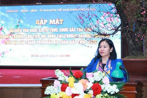 Thành phố Hà Nội gặp mặt văn nghệ sĩ, trí thức, chức sắc tôn giáo