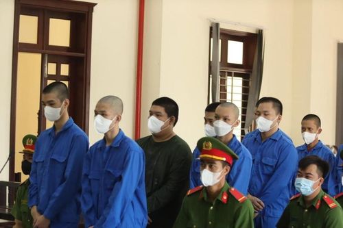 Phạt tù nhóm thanh niên đánh chết học sinh lớp 11