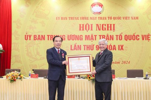 Để Mặt trận thực sự là biểu tượng của khối đại đoàn kết toàn dân tộc