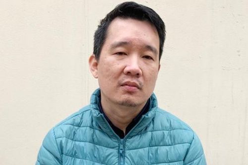 Bắt nguyên cán bộ Đội Quản lý trật tự xây dựng đô thị quận Hà Đông