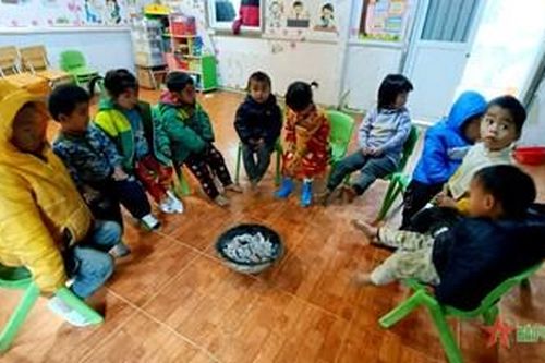 Hà Giang: Một số trường học tạm thời cho học sinh nghỉ học tránh rét