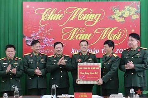 Thượng tướng Lê Huy Vịnh thăm, chúc Tết Kho KV3, Cục Quân khí, Tổng cục Kỹ thuật
