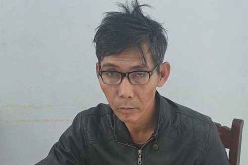 Hàng đầy mình