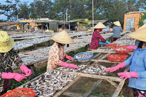 Làng nghề ở Đông Nam bộ vào vụ tết