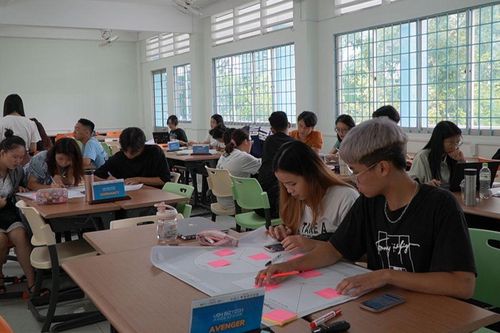Trao đổi sinh viên mới ở bước khởi động