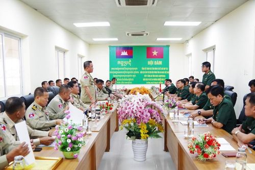 Hội đàm tổng kết việc hợp tác giữa Bộ Chỉ huy BĐBP phòng tỉnh An Giang và Ty Công an tỉnh Takeo