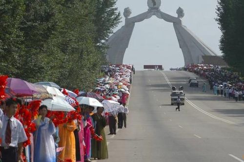 NK News: Triều Tiên đã phá hủy tượng đài thống nhất quốc gia