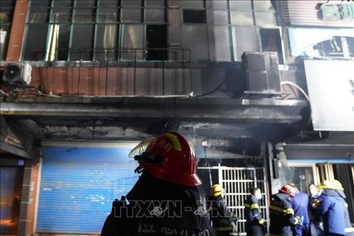 Cháy tòa nhà tại Trung Quốc làm 25 người tử vong