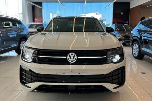 Cận cảnh Volkswagen Teramont X tại đại lý: Giao xe trước Tết, giá bán dự kiến 2,168 tỷ đồng