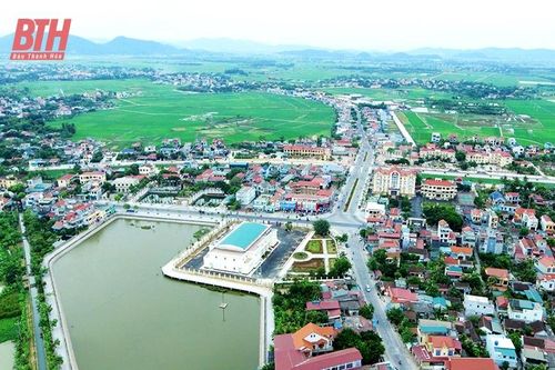 Đầu tư xây dựng kết cấu hạ tầng đồng bộ, hiện đại gắn với xây dựng nông thôn mới trên quê hương Hậu Lộc