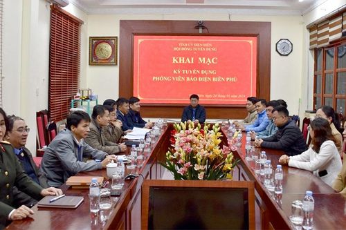 Khai mạc kỳ thi tuyển dụng phóng viên Báo Điện Biên Phủ