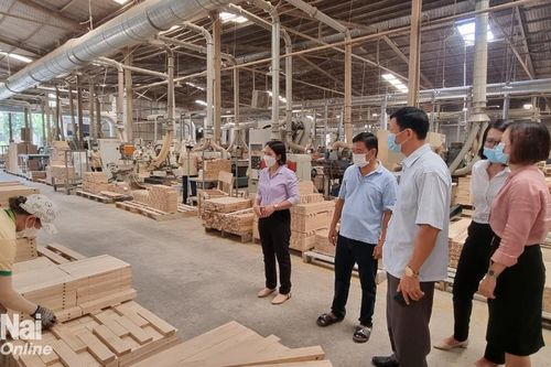 Tăng cường đảm bảo an toàn vệ sinh lao động tại nơi làm việc và trong chuỗi cung ứng