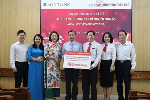 700 triệu đồng hỗ trợ quà tết cho các hoàn cảnh khó khăn