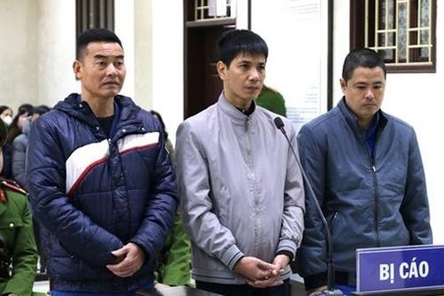 Giám đốc công ty đăng kiểm lĩnh 42 tháng tù vì nhận hối lộ