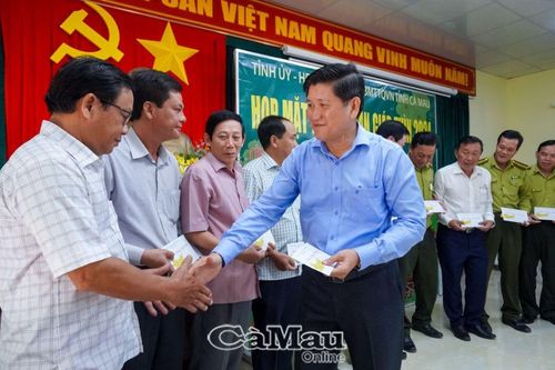 Thăm và chúc Tết các đơn vị khu vực rừng ngập mặn