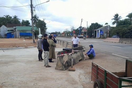 Ngang nhiên làm đường đấu nối trái phép vào quốc lộ 1 tại Bình Định