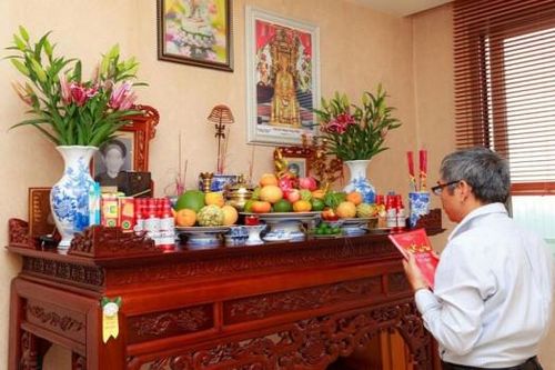Giờ vàng cúng Rằm tháng Chạp năm 2023 để mọi việc thuận lợi