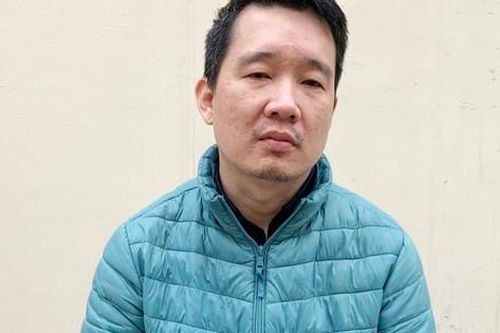 Bắt cựu cán bộ Đội Quản lý trật tự xây dựng đô thị Hà Đông
