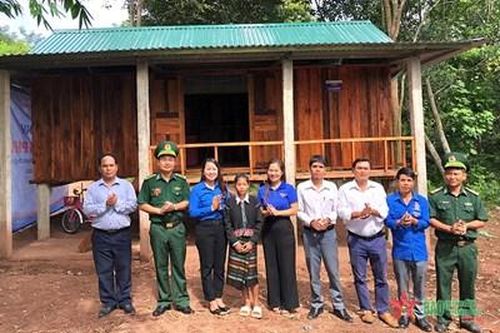 Những ngôi nhà hạnh phúc