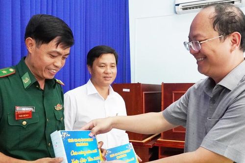 Lớp học ở xã đảo Thạnh An bước vào chuyển đổi số