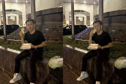 'Ông vua kim hoàn' bị khách sạn 'đuổi' ra lề đường vì điều này