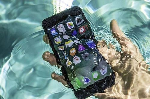 Apple đang phát triển mẫu iPhone chống nước